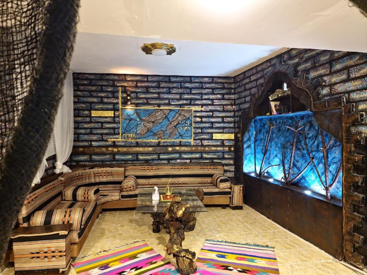 Petra Anas House Apartment Wadi Musa Ngoại thất bức ảnh